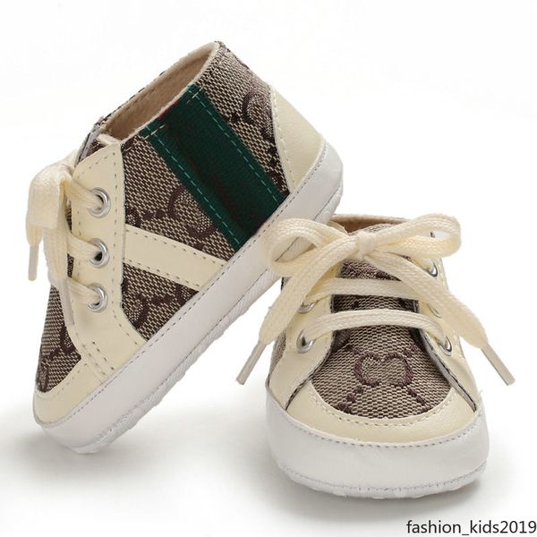Criança Primeira Walker Sapatos para bebês menina menina Esporte clássico de algodão de solo de algodão Mocassins Sapatos casuais de 0 a 18 meses de moda