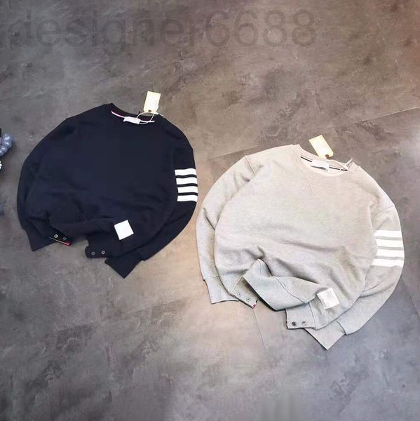 

women's hoodies & sweatshirts designer fashion brand tb round neck yarn dyed four bar loose split button couple long sleeve sweater 3rl, Black