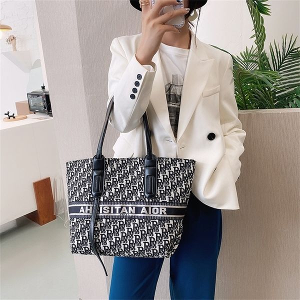 

women new striped large capacity tidal tote portable design purses online