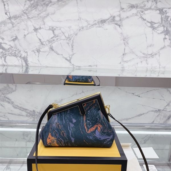 

printed art dream handbag one shoulder latch clip bag celebrity dinner bag cloud bag simple
