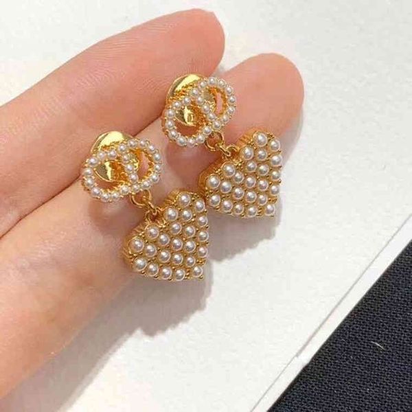 

letter earrings new pearl heart peach earrings feminine s925 silver needle anti allergy earrings, Golden
