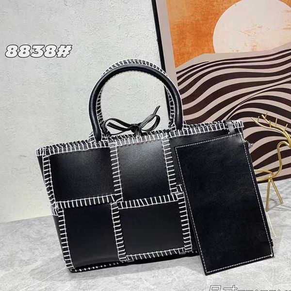 2022 Mode Damen Handtasche übergroße Zopf Totes Leder Umhängetasche Multi Farben Luxus Designer Coole praktische große Kapazität schlichte Handtaschen Kommt mit Beutel