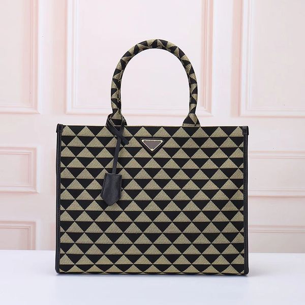 

embroidered fabric bag 2022 handbag designer bags woman shopping bag classic tote backpack handbags