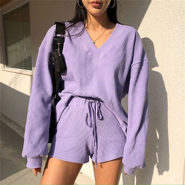 

deat 2020 summer knitted two piece set women v neck lantern sleeve sweater lace up bowknot shorts suits female mj191 t200701, White