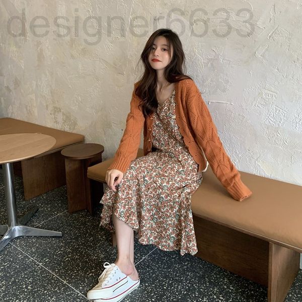 

two piece dress designer 3044# early spring temperament goddess leisure thin age reducing sweater floral skirt suit women's fashion two, White
