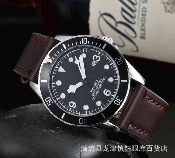 

fashion watches mens montre diamond movement luxury designer watch fashion women's men's tudors ncxw 5l9t ppfqppfq, Slivery;golden