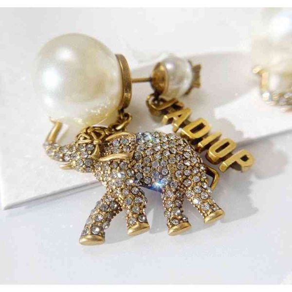 

2022 factory wholesale new di new pearl single earrings small elephant full diamond earrings 1twv, Golden