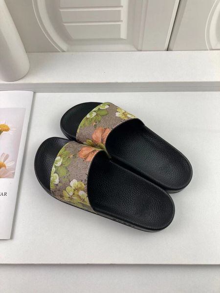

men women classics sandals slippers designer shoes luxury slide summer fashion wide flat slippery with thick sandals slipper flip flops 35-4, Black