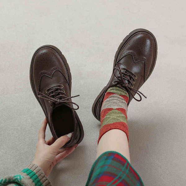 

dress shoes women designer platform small leather shoes college style lace up brown black loafers chunky heeled sandals 220318