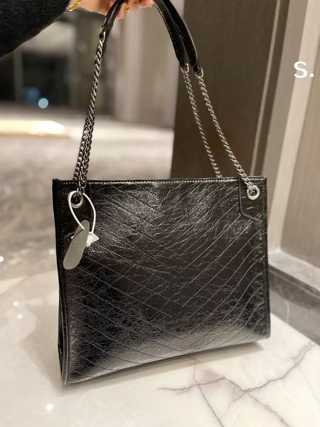 

22ss france womens niki shopping maxi large bags oil wax leather calfskin aged black hardware chain shoulder outdoor sacoche purse large cap