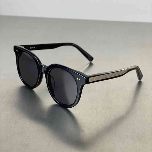 

sunglasses niche designer sunglasses female ins street s public beacon korean qoam, White;black