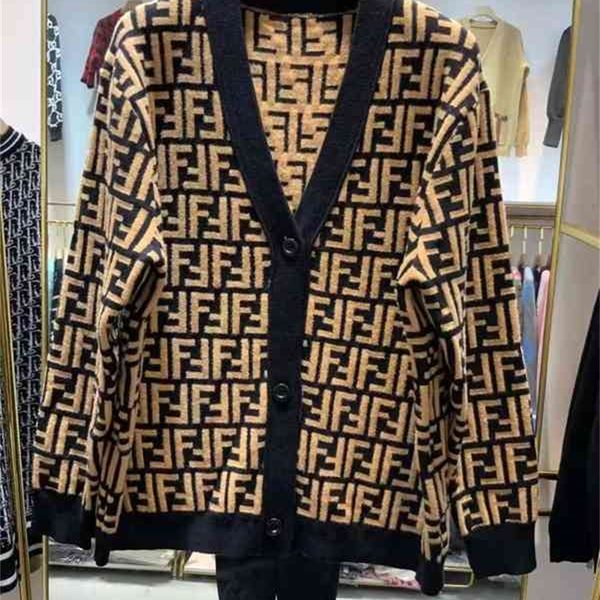 

2022 new special offer spring and autumn letter jacquard v-neck mink sweater coat long sleeve loose contrast color knitted cardigan women, White;black