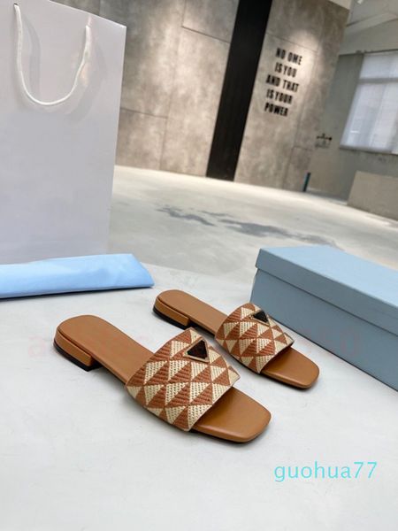 Itália marca de qualidade sandálias femininas designer slides escovado bombas de couro chinelo verão tela impressa moda plana flip flops clássico 2024