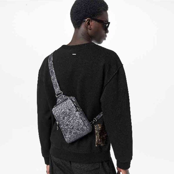 

waist bags luxury handbags brand m30833 outdoor slingbag designer men sold shoulder bag real leather belt long wa