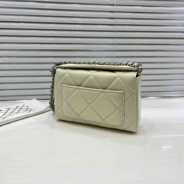 

high-end xiaoxiangjia 2022 early spring 21k new cf square fat little golden ball 19bag wandering woc caviar boy female bag