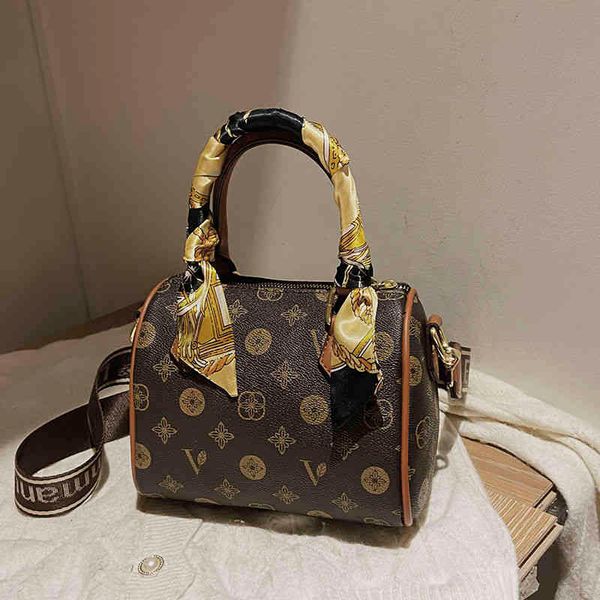 

minority design female fashion retro versatile high-grade boston pillow bag