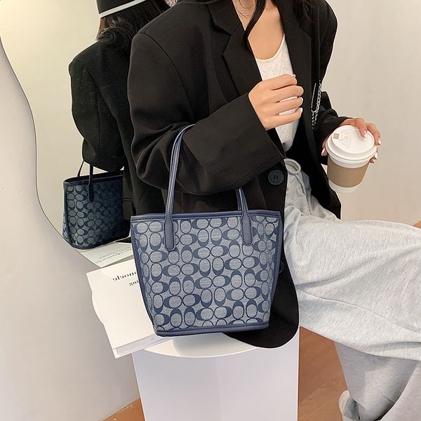 

women bags brand 2022 fashion single shoulder small basket women's portable tote strap bag retro letter luxury handbags