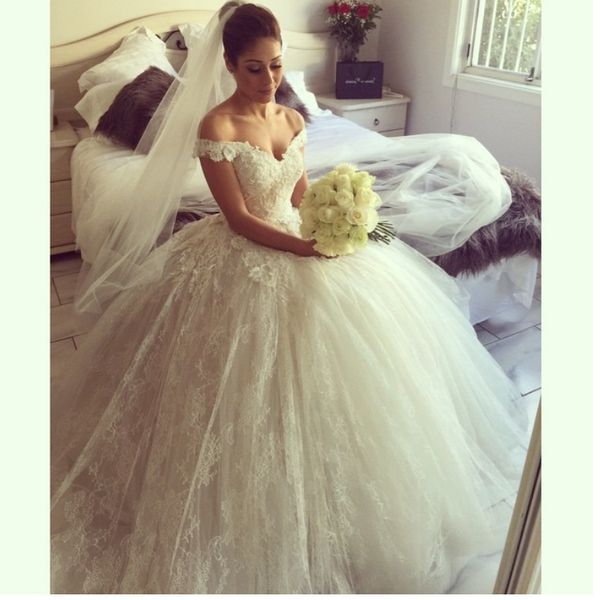 

new arrival layers lace wedding dresses spring 2016 backless beaded ball gowns bridal gown ball gown lace applique luxury bridal g5186157, White