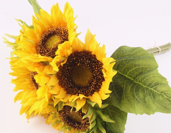 

new design artificial sun flower 1set =7 heads +4 leafs silk real touch big size daisy decorative party flowers for home office garden
