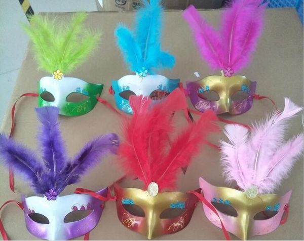 Güzel tüy Rhinestone maske venedik masquerade parti hediye noel dekorasyon düğün favor yenilik 20 adet / grup