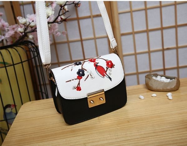 

cute popular women famous brands embroidery vintage shoulder tote bag girl floral pattern messenger bag