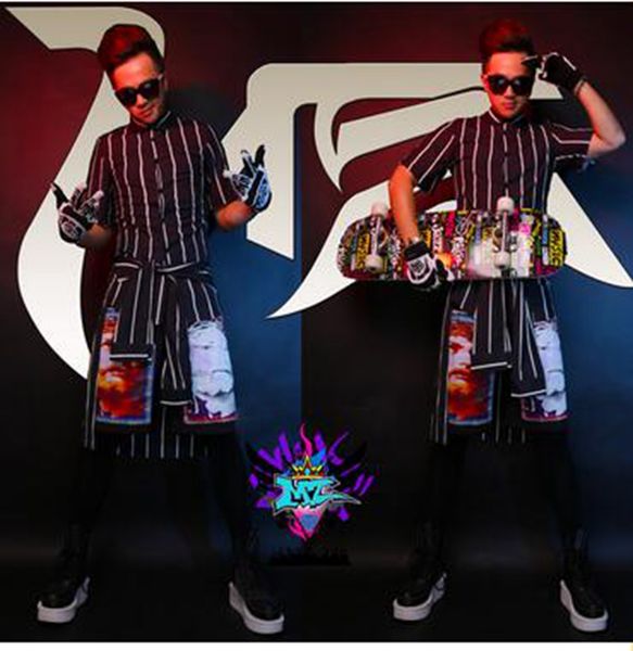 

male singer nightclub runway looks hemp is black and white bar head is restoring ancient ways is the trailing costumes s - 6xl, Black;red