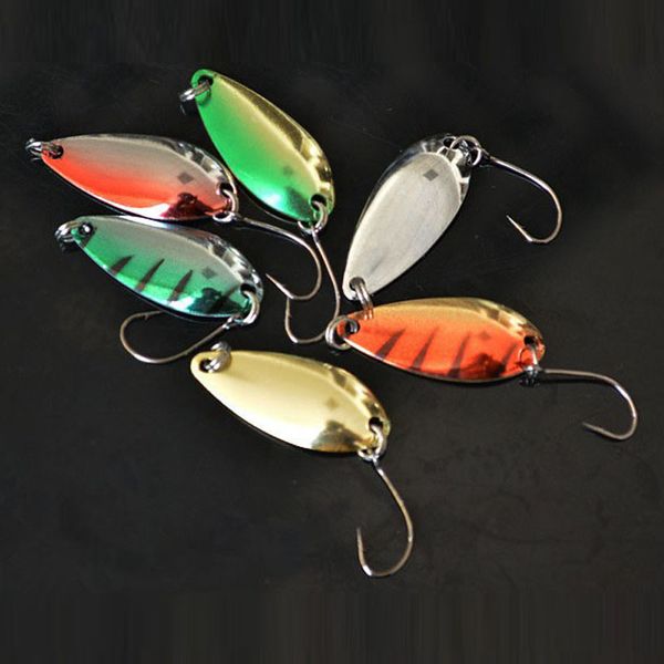 

fishing lure spoon 30pcs/lot hard metal lures fishing spoon lures 3g spinner spoon hard bait/spoons sliver/gold/green/red