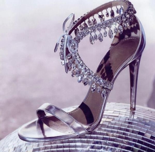 

2017 новый женская обувь партии Алмаз сандалии лодыжки ремень сексуальные высокие