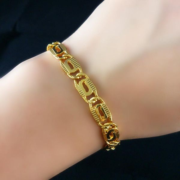 

fast fine 24k gold heart-shaped bracelet , stylish and elegant gold bracelet, Black