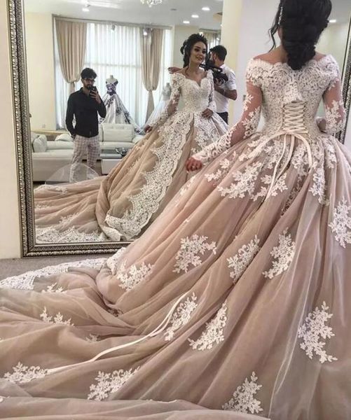 Luxo 2019 Marfim Lace Dusty Rosa Tule Ball Ball Vestidos de Noiva com Ilusão de Manga Longa Apliques Capela Treinar vestidos nupciais EN12113