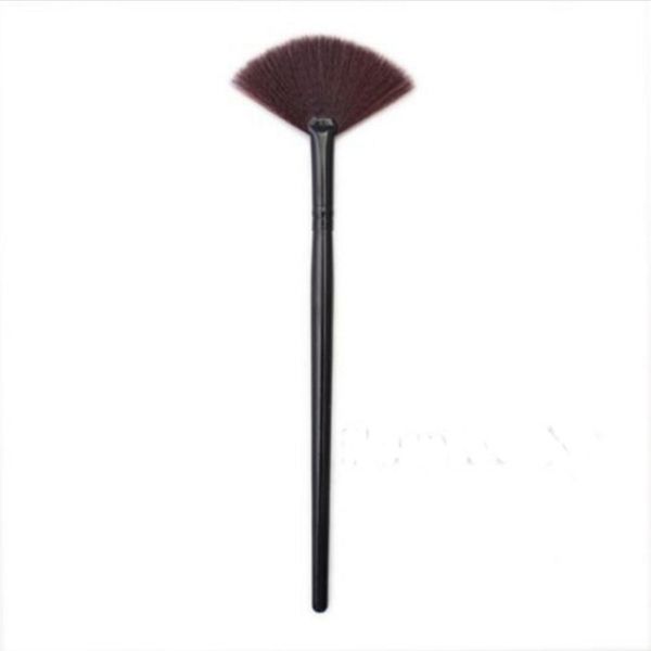 Moda portátil Slim Shape Powder Covealor Blending Foundation Brush Makeup Brush de alta qualidade melhor presente