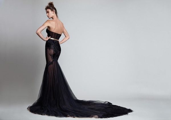

2019 new illusion backless mermaid evening dresses lace applique beaded party dress sweetheart neckline plus size berta prom gown 242, Black;red
