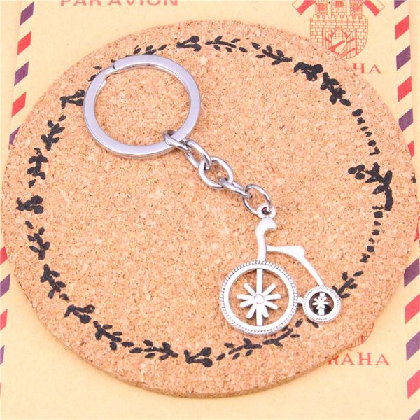 Schlüsselanhänger mittelalterliches Fahrrad Anhänger DIY Männer Schmuck Auto Schlüsselanhänger Ringhalter Souvenir als Geschenk