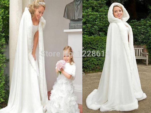 Splendido 2016 nuovo mantello da sposa con cappuccio economico mantello da sposa bianco avorio pelliccia sintetica perfetto per l'inverno da sposa impacchi da sposa giacca da capo da sposa