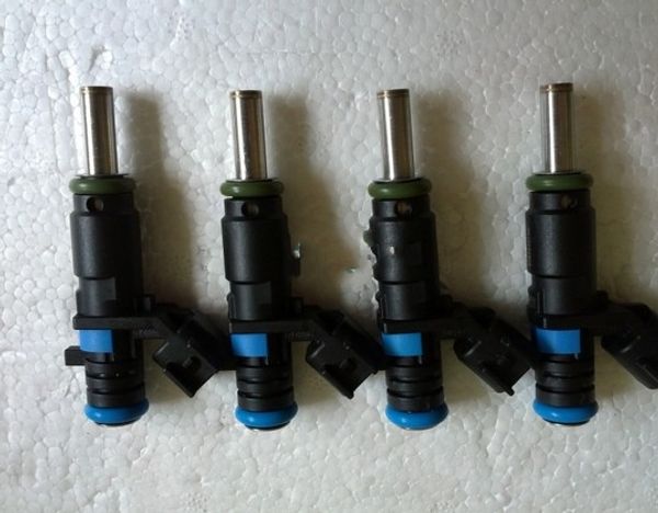 Alta qualidade Original peças de combustível do carro Injector uso para Chevrolet Cruze 1.6L, 1.8L, Parte No .: 55562599,