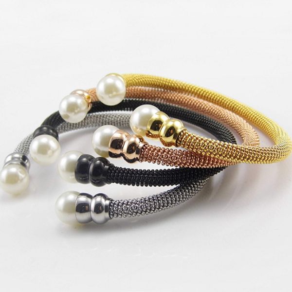 

magnetic bangle minimalist jewelry stainless steel shamrocklove bracelet for women wedding bangle manufacturer in india, Black