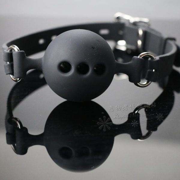 

1 piece breathable latex gag ,mouth plug with silicone ball, restraint ball gag ,mouth gag for game toys