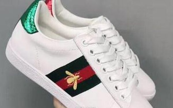 

Новые 2017 Марка маленькие белые туфли весна и осень новая леди маленькая пчела пов