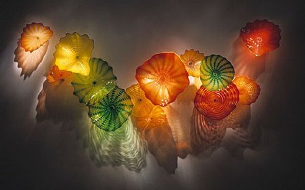 

oem mouth blown borosilicate glass flower plates wall art craft lobby decoration glass plates wall art deco