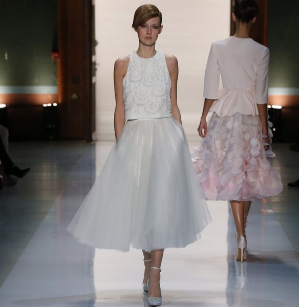 

stylish short two pieces prom dresses jewel neck sequined party gowns a line vestidos de fiesta tea length appliqued tulle formal dress, Black