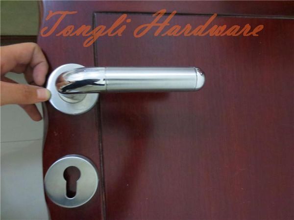 2019 2019 New Stainless Steel 304 Sanding Treatment Lever Handle Interior Room Door Pull Washroom Furniture Lock 59 From Reader9901 10 71