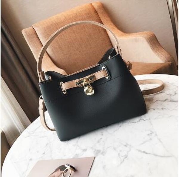 

2017. bucket bag. handbag. lock catch. fashion casual bag. pu. soft. small. women's bags. cross body.shoulder bags.totes