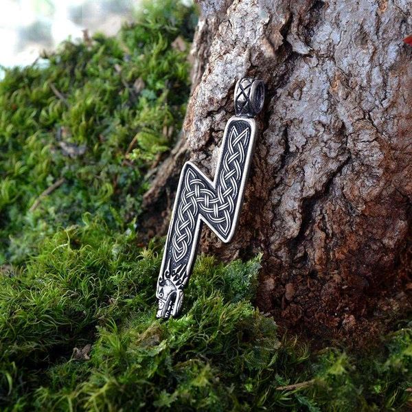 

punk Vikings Nordic Rune Pendant Necklace Elder Futhark Rune Pendant Necklace Sowelu with Wolf Heads hot sale