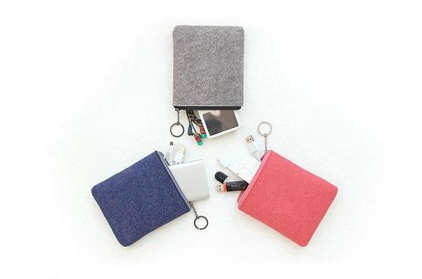 

new fashion felt power line digital data storage bag mouse mobile hard disk bag drop shipping can be customized adding logo, Blue;pink