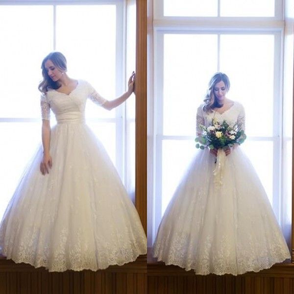 

скромные свадебные платья с рукавами бальное платье с v-образным вырезом с короткими рукавами принцесса свадебные платья с кружевными апплик, White