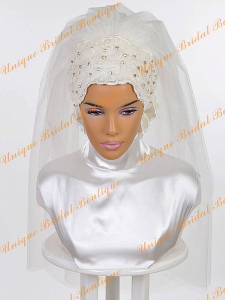 2016 Islamischer Brautschleier mit Kristalldetails und Schnittkante, echte Fotos, Applikationen, Tüll, modischer Hochzeits-Hijab für arabische Frauen