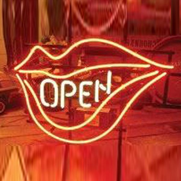 

17*14 inches lip-shaped diy glass led neon sign flex rope light led indoor/outdoor decoration rgb voltage 110v-240v