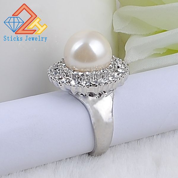 

trendy round engagement rings for women big pearl shiny rhinestone rings fashion jewelry, Golden;silver