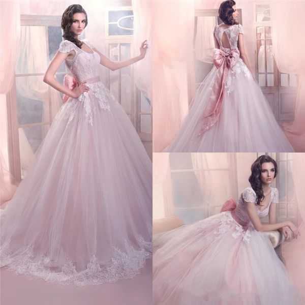 Abiti da sposa principessa in pizzo dal design da sogno con fiocco 2017 Cap Sleeve A Line Abiti da sposa in tulle Abiti da sposa aperti sul retro Custom Made