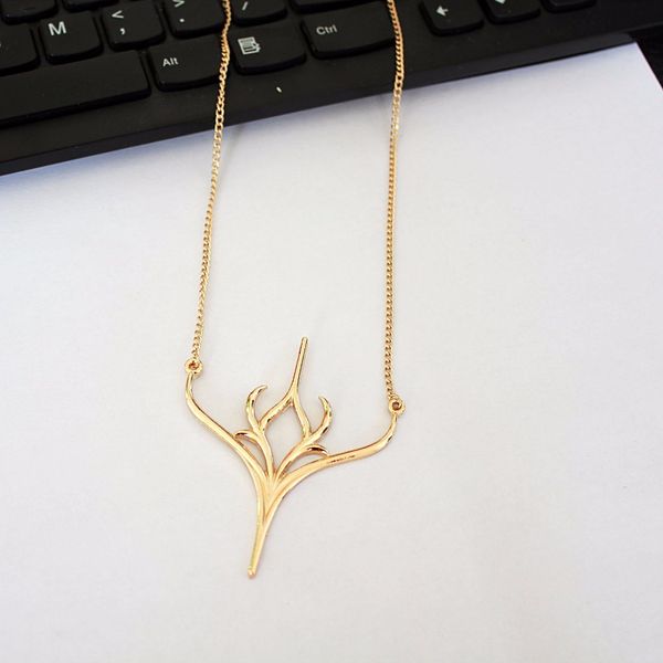 

2016 deer head pendant deer antler horn necklace long chain gold silver women simple chain pendants necklaces wedding christmas gifts